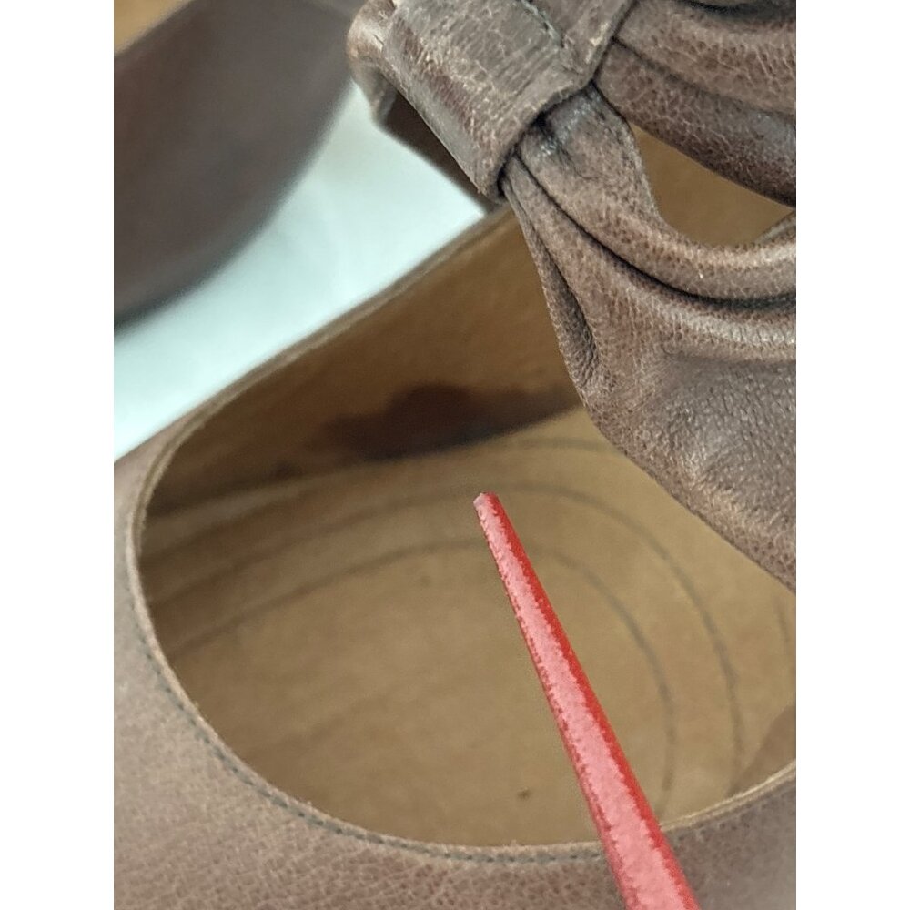 Indigo by Clarks Heels 8 Brown Leather Booties Cutout Knotted Detail Office Chic - Picture 4 of 16